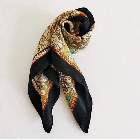 Big Tree Silky Scarf